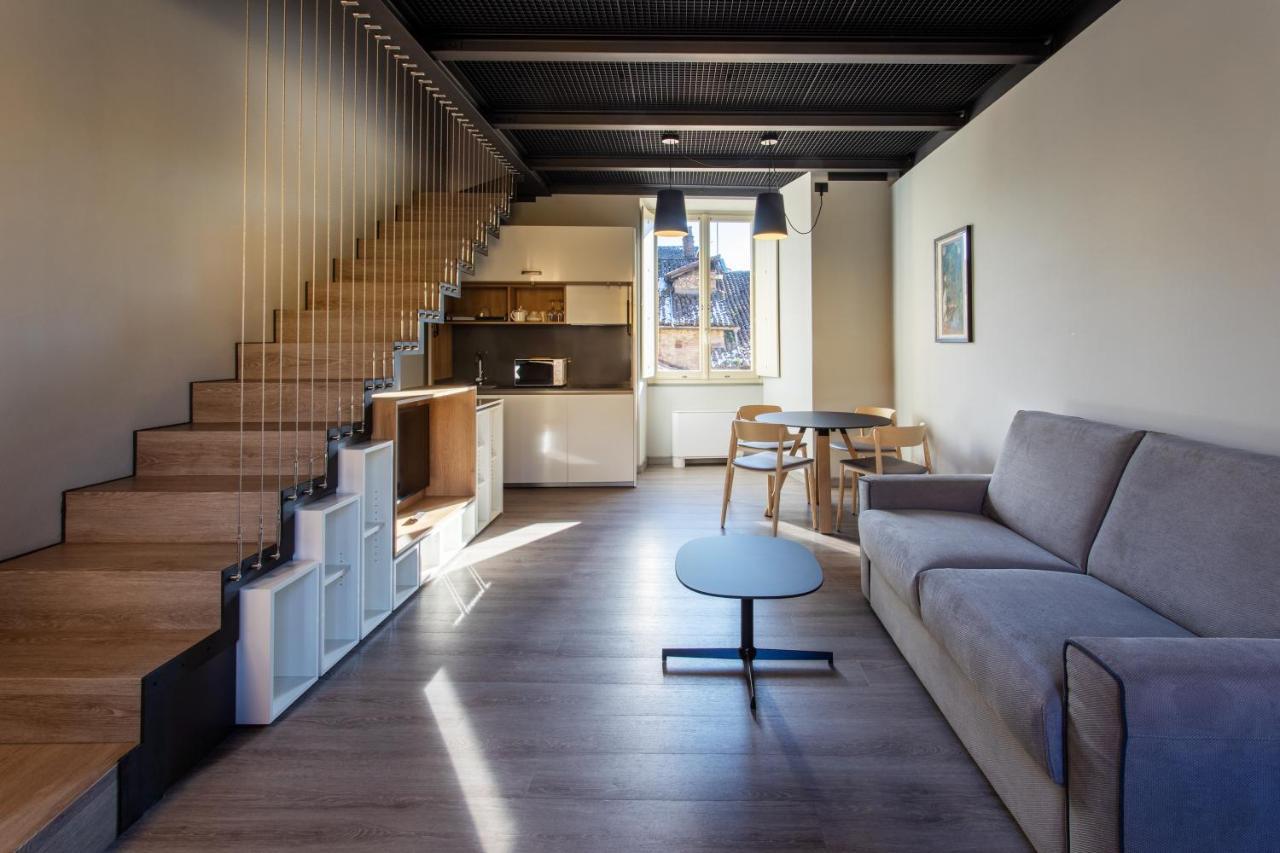 Palazzo Le Poste - Suite And Apartments 파르마 외부 사진