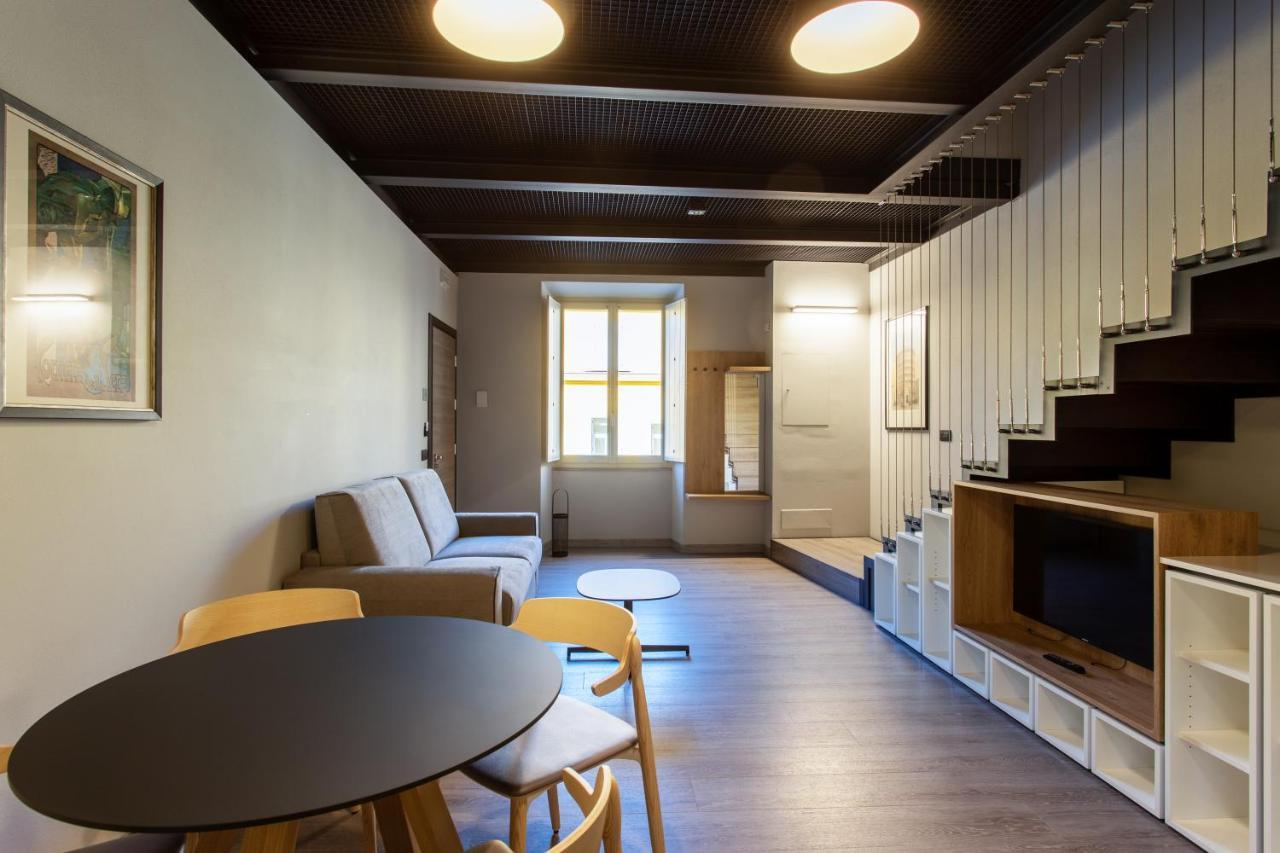 Palazzo Le Poste - Suite And Apartments 파르마 외부 사진