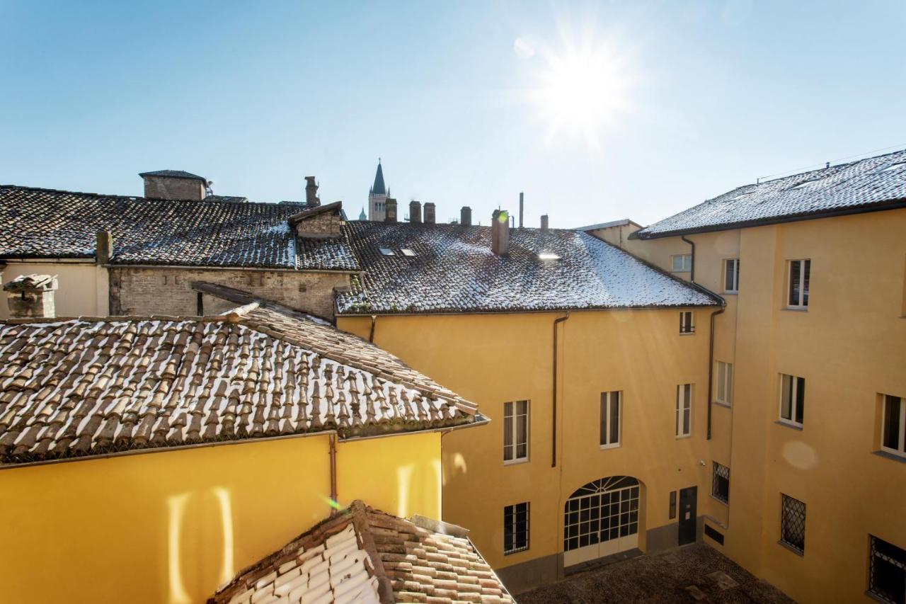 Palazzo Le Poste - Suite And Apartments 파르마 외부 사진